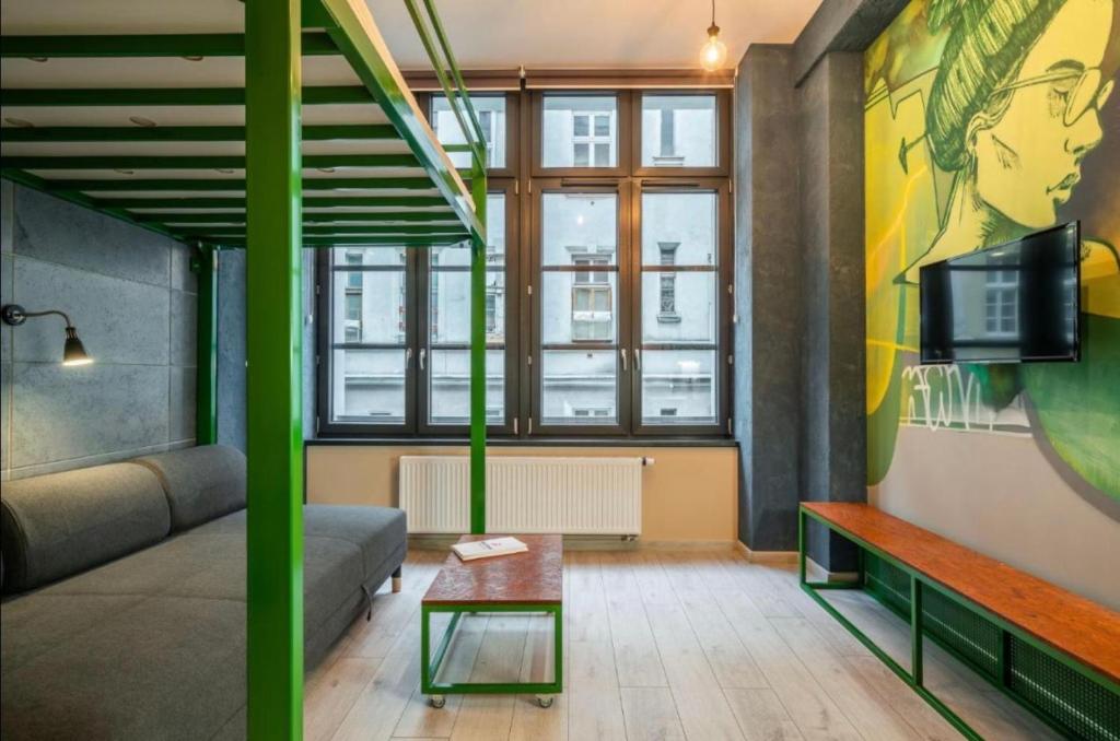 Graffiti Apartments - 2