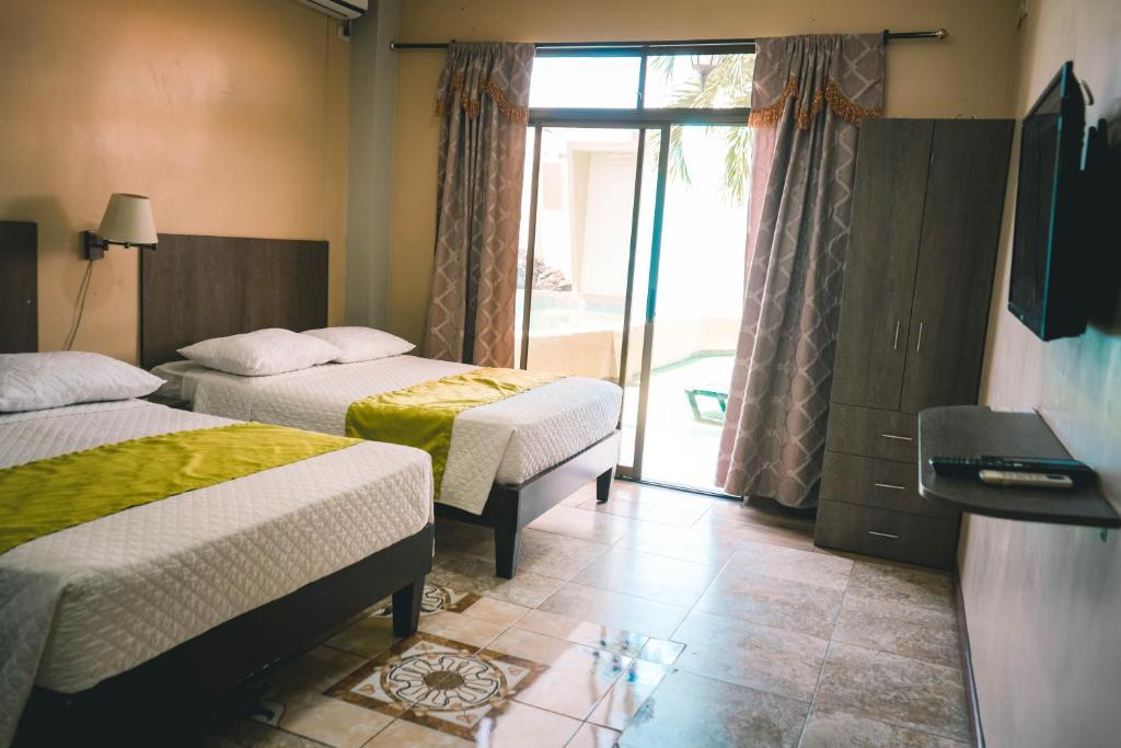 Fotografie z fotogalerie ubytování HOTEL MANTA BEACH MADRIGAL v destinaci Manta