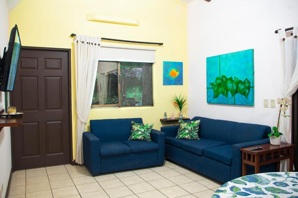 Posezení v ubytování Apartments-Villas Playa Potrero 1