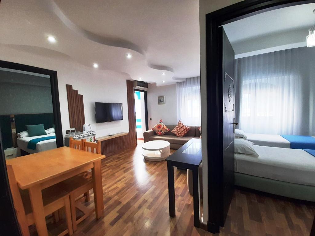 TV tai viihdekeskus majoituspaikassa Balcon Bleu