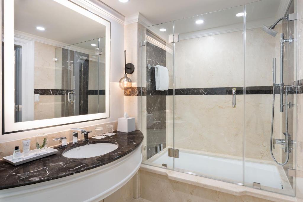 Koupelna v ubytování JW Marriott Miami