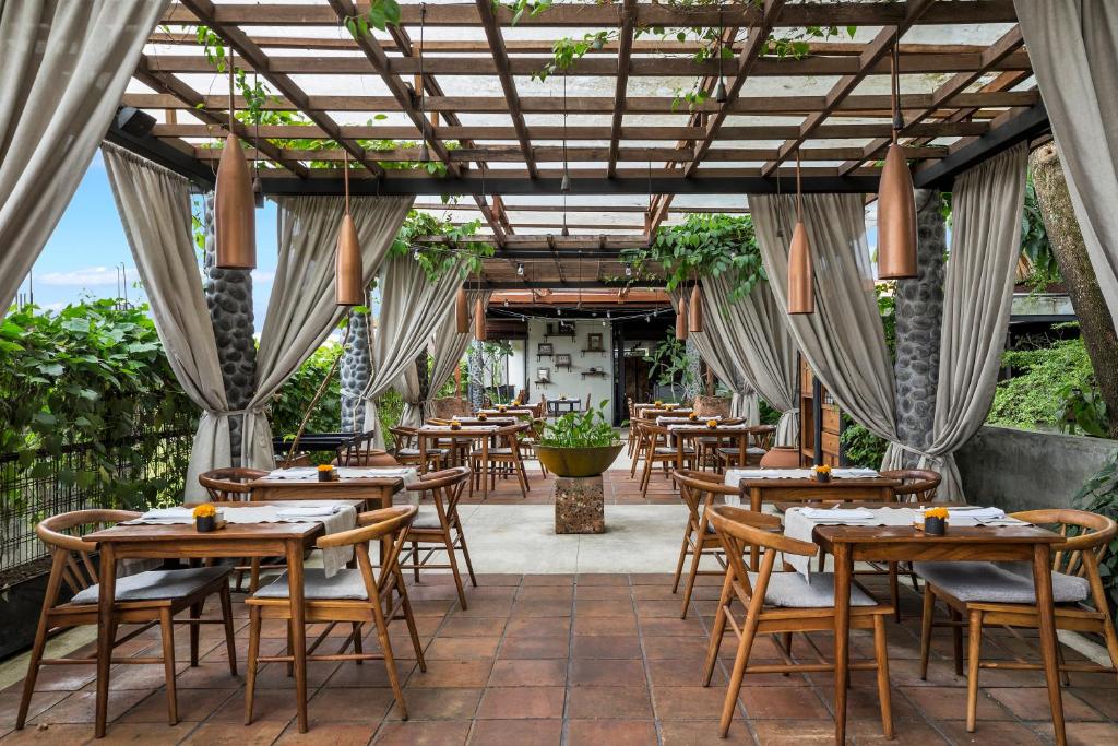 Restoran atau tempat makan lain di Bisma Eight - CHSE Certified