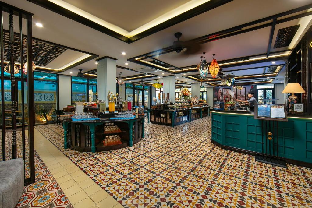 Nhà hàng/khu ăn uống khác tại La Charm Hoi An Hotel & Spa