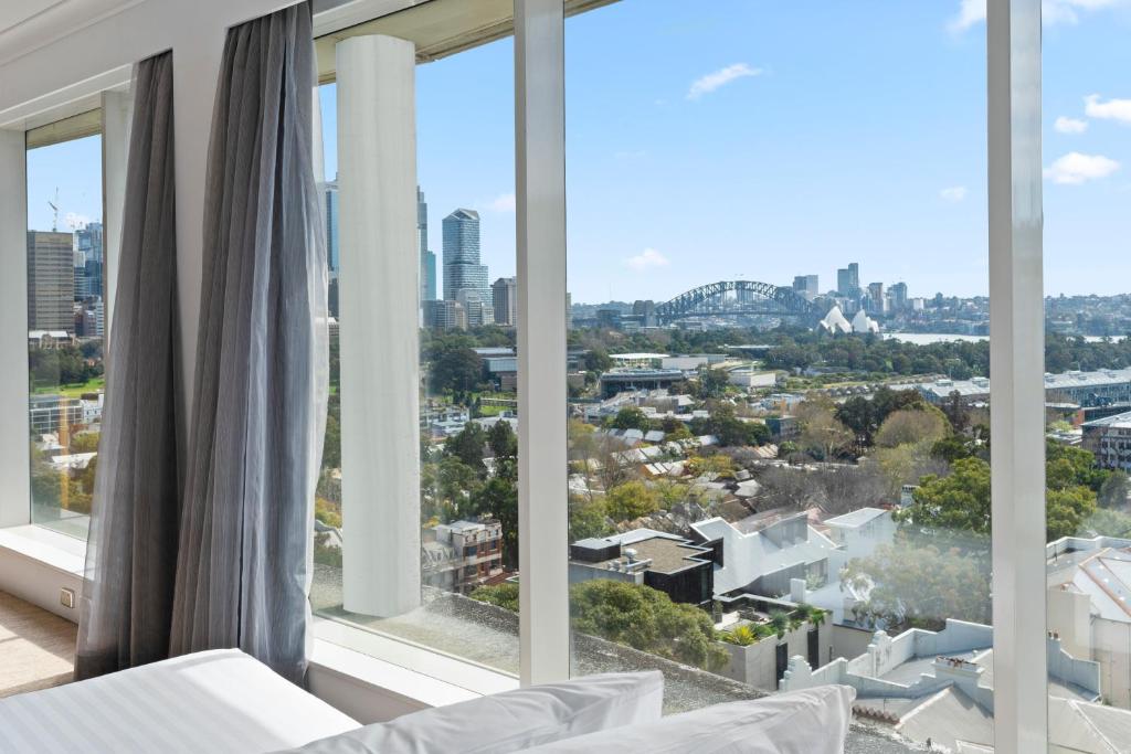 Holiday Inn Sydney Potts Point - Resim 5