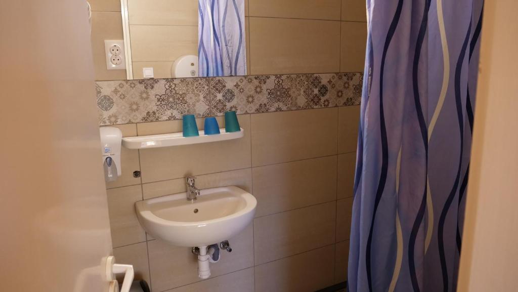 Koupelna v ubytování Attila Hotel Budapest