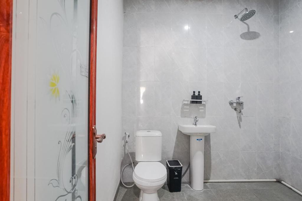 Koupelna v ubytování Maisaba Coliving Cempaka