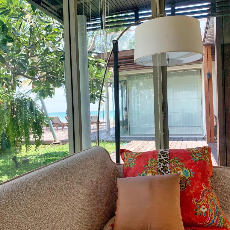 Villa Nilaya - Beachfront Villa - Hua Hin, Ban Bo Fai – päivitetyt vuoden  2024 hinnat