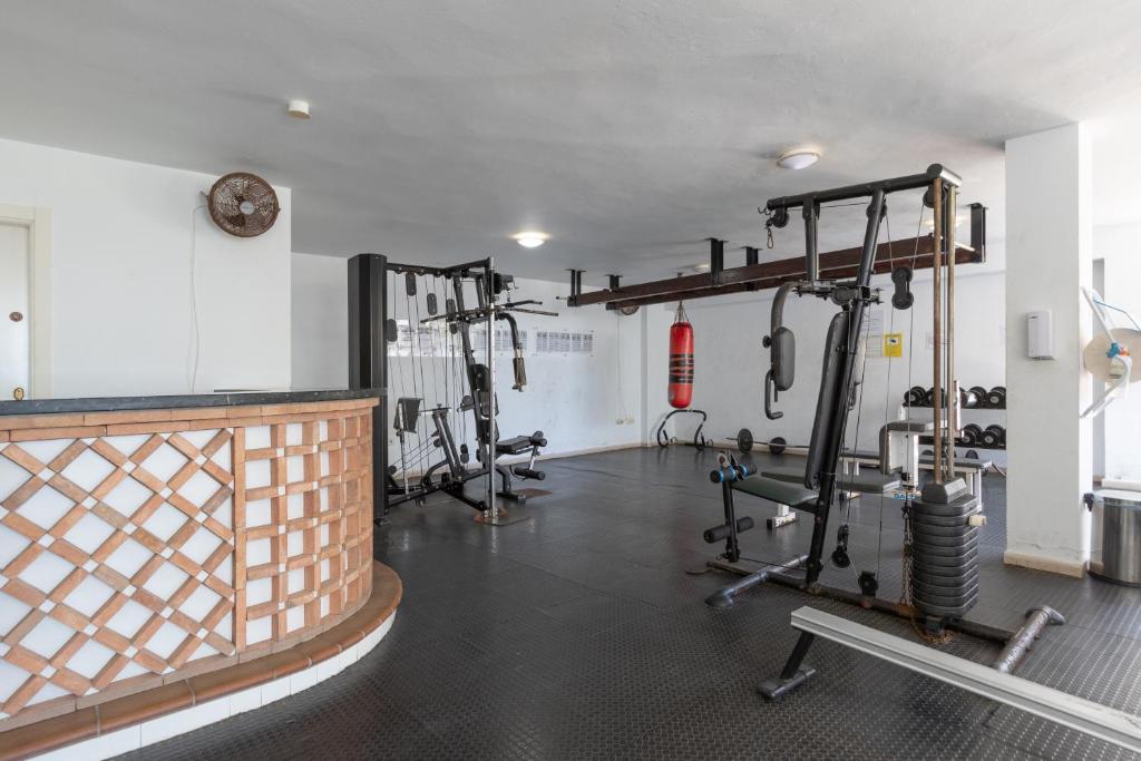 Fitness centrum a/nebo fitness zařízení v ubytování Marina de la Duquesa 805