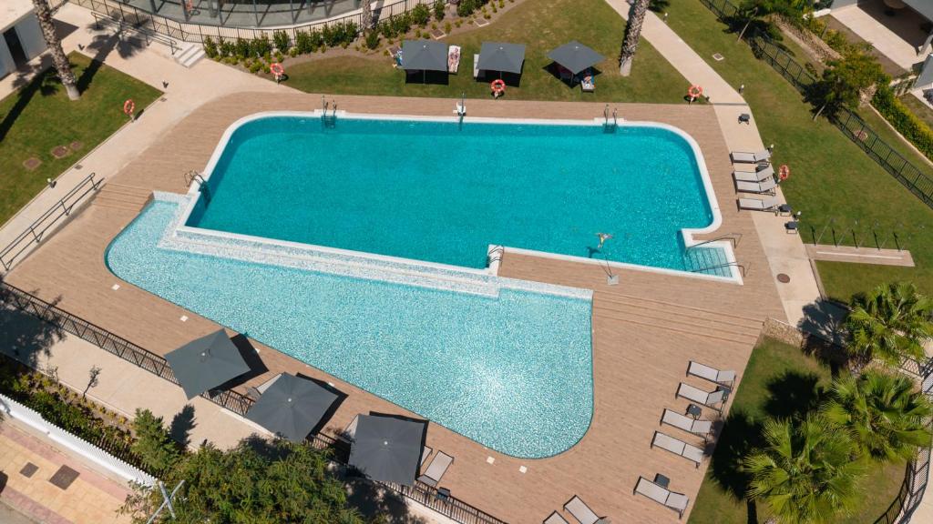 Basen w obiekcie Magnificent apartment, close to the beach, in Estepona lub w pobliżu