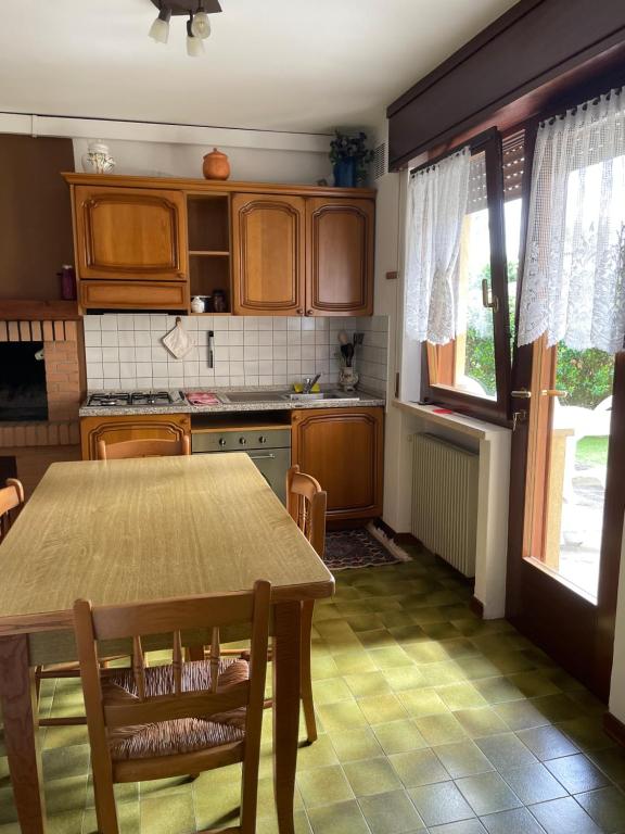 Kuchyň nebo kuchyňský kout v ubytování Rifugio Primavera