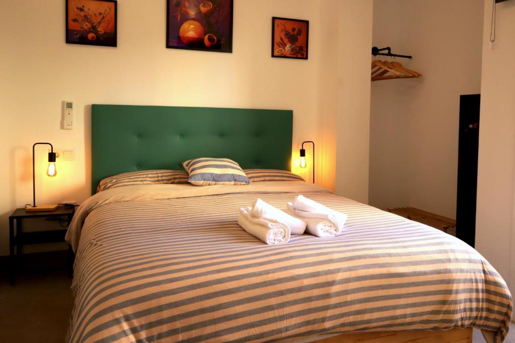 Posteľ alebo postele v izbe v ubytovaní Apartment with two Suites in the Center of Malaga