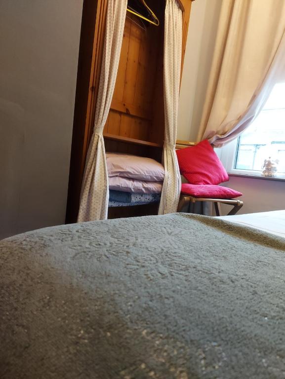 Postel nebo postele na pokoji v ubytování Morecambe Seaside Room