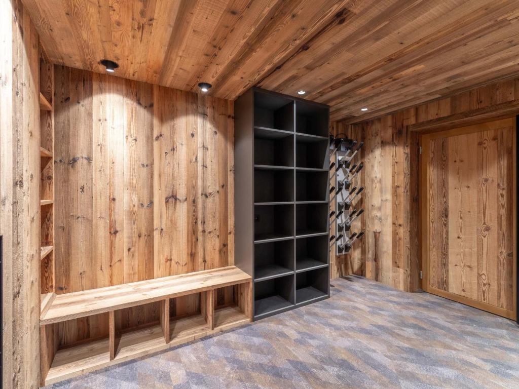 Fotografia z galérie ubytovania Chalet familial avec SPA et sauna à Courchevel, proche de la télécabine et des commodités. - FR-1-568-36 v destinácii Courchevel