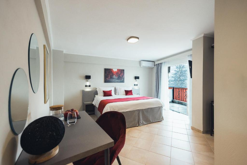 Akti Hotel Ioannina - Superieure Kamer Met Uitzicht Op Het Meer