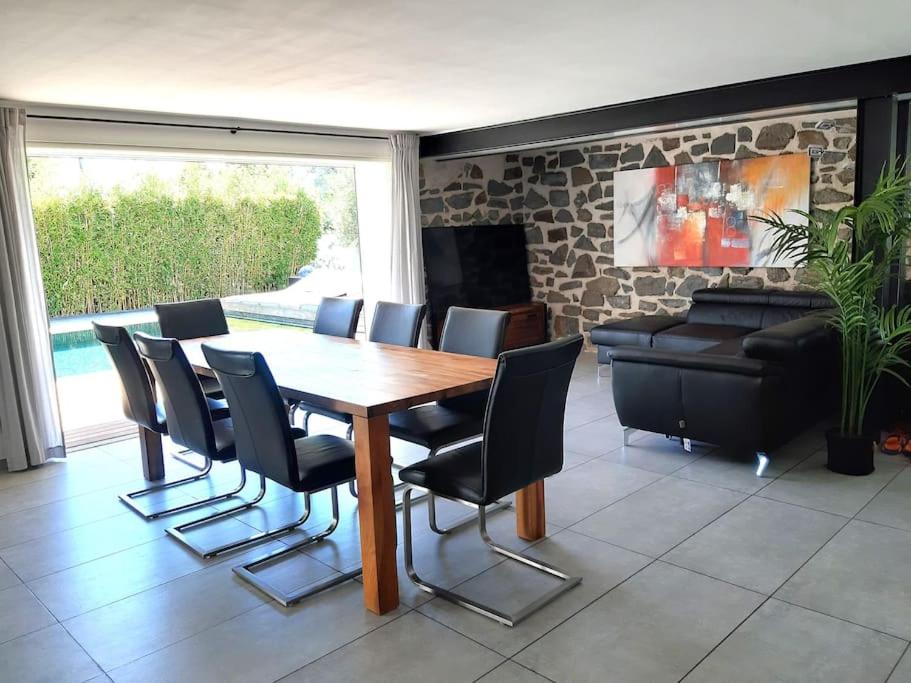 Posedenie v ubytovaní Villa Solaris, proche plages et centre St Aygulf