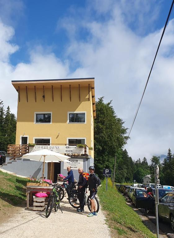 Hosté ubytování Chalet Jaune Charmant SOM