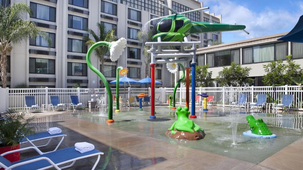 Children's play area sa Beautiful Unit at the Heart of Disneyland CA