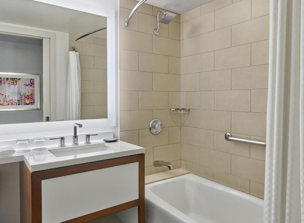 The Westin Pasadena photo