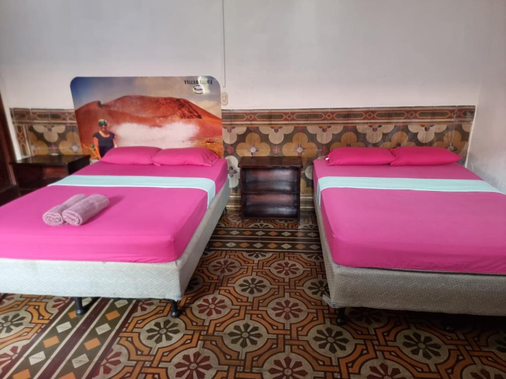 Volcano Hostel - Familiekamer Met Eigen Badkamer