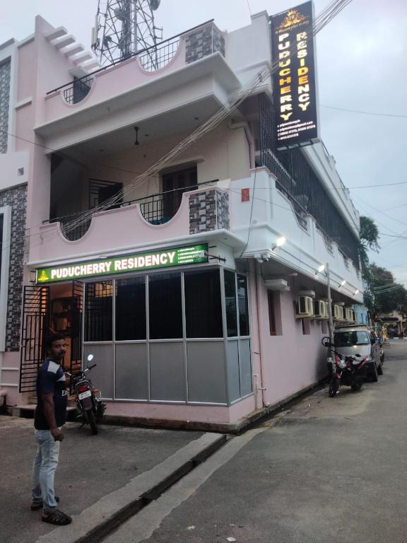 Guest house Puducherry Residency, India
