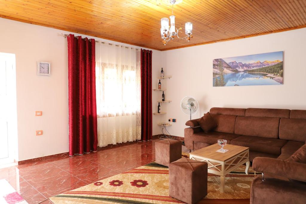 Posezení v ubytování Villa Rexho