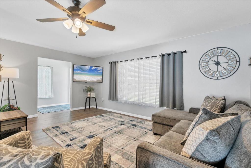 Gallery image of 1014 Darby in Port Charlotte