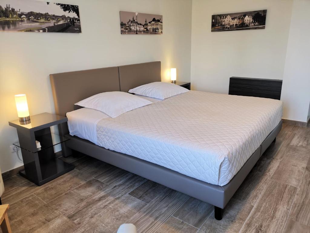 Chambres d'hôtes GIDY - Tweepersoonskamer Met Eigen Badkamer