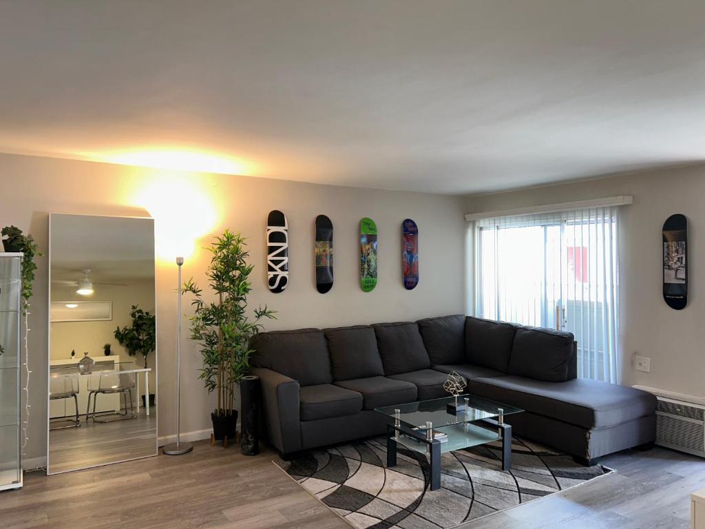 Beautiful Apartment in Encino, Los Angeles, USA