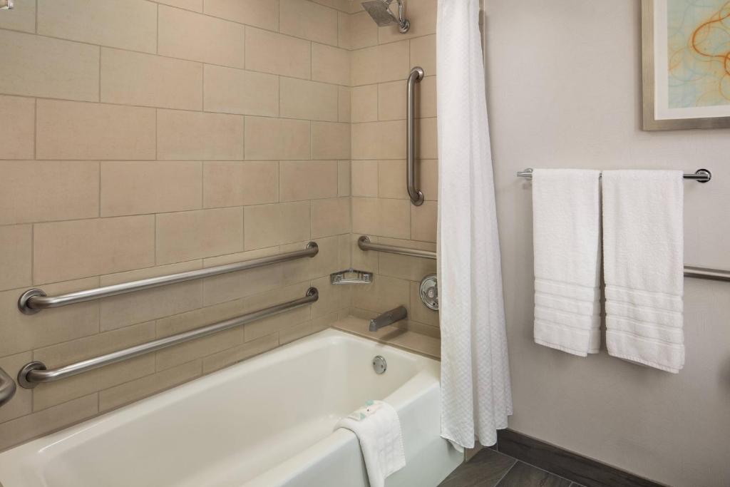 The Westin Pasadena photo