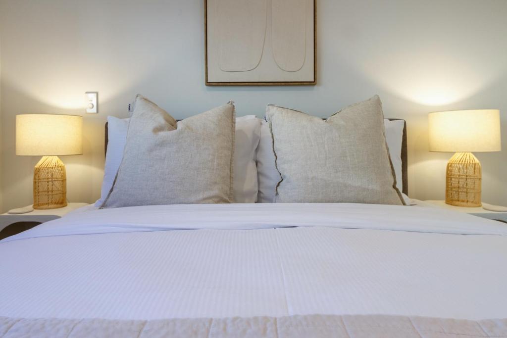 Garden City Getaway 2 bed with sofa bed 1 bath - Resim 14