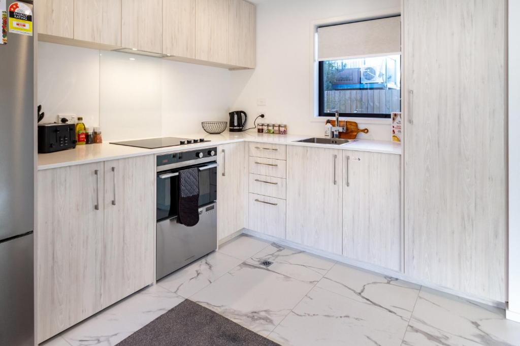 Garden City Getaway 2 bed with sofa bed 1 bath - Resim 27