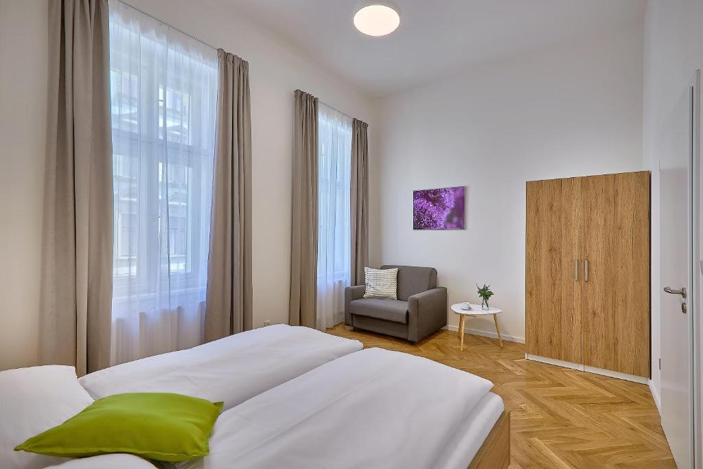DownTown Suites Rubesova - Resim 33