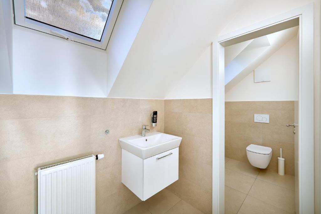 DownTown Suites Rubesova - Resim 36