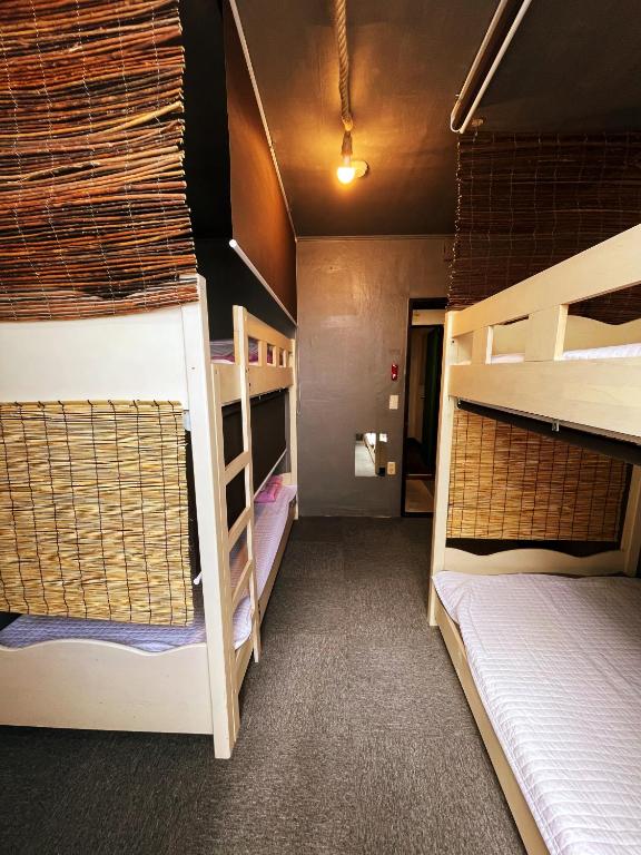 Doobaki Hostel - Bed In 4-Bed Female Dormitory Room