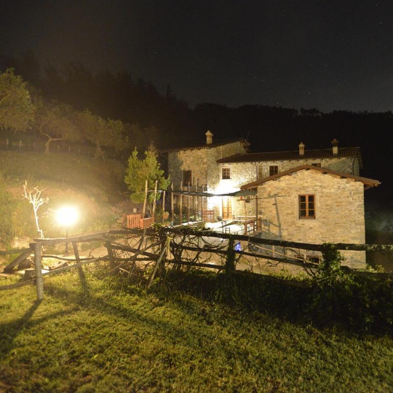 Vonkajšia záhrada v ubytovaní Le Chianine dei Tognoli