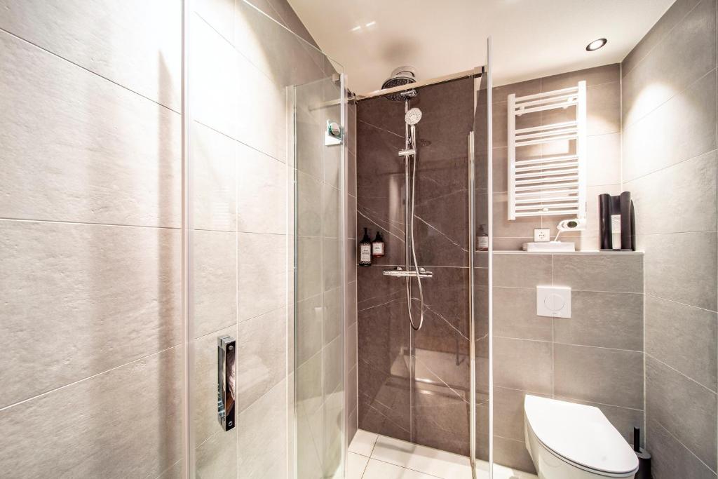 Koupelna v ubytování Breathe Boutique Hotel