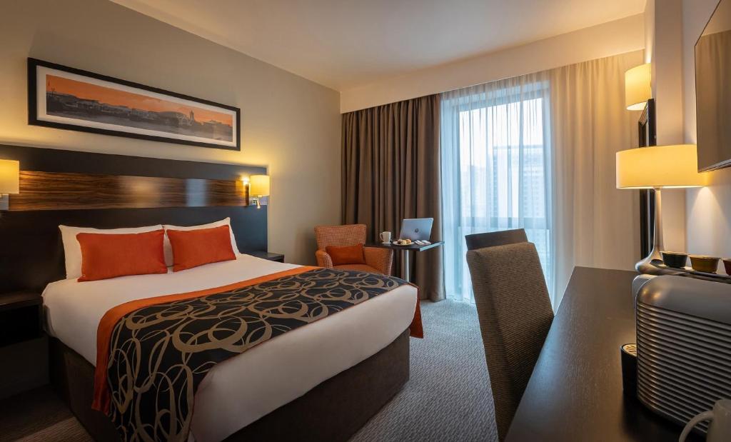 Clayton Hotel Cardiff - 