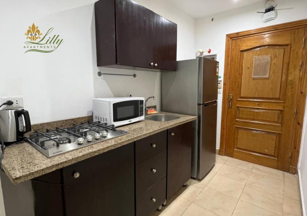 Lilly Apartments - 11