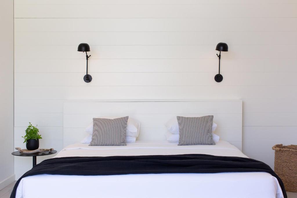 Tara's Lodge - Comfort Double Room With Garden View