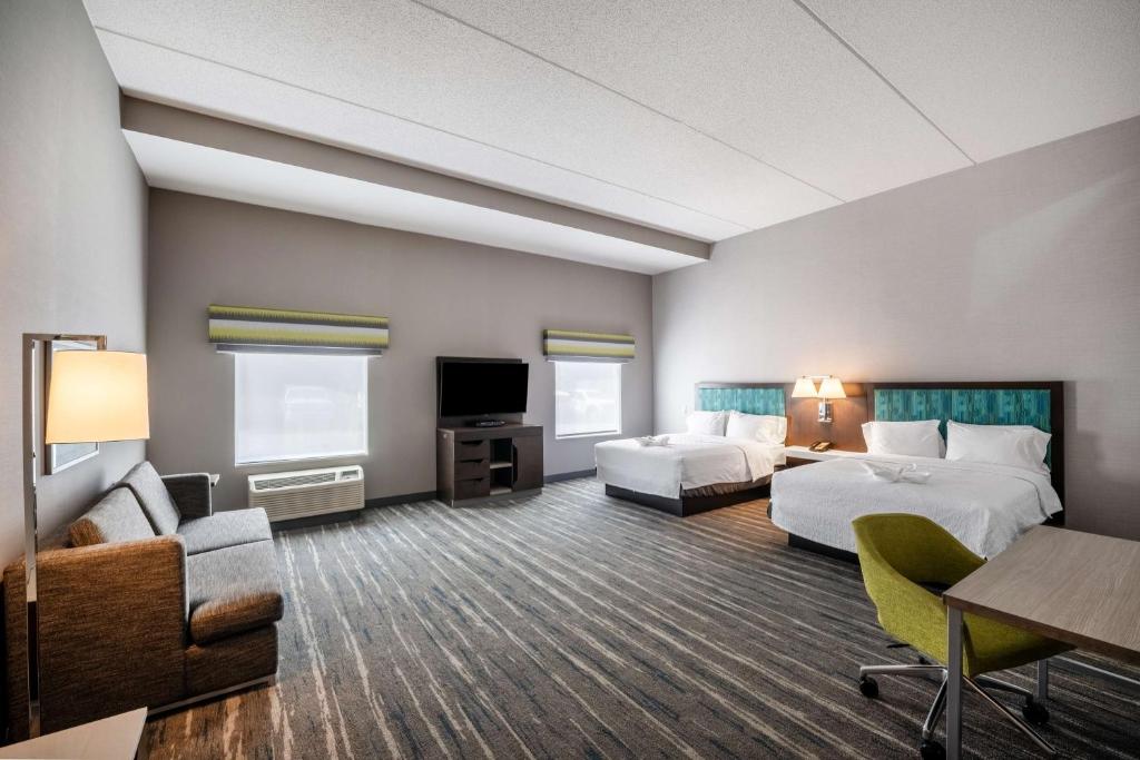 Postel nebo postele na pokoji v ubytování Hampton Inn & Suites Poughkeepsie