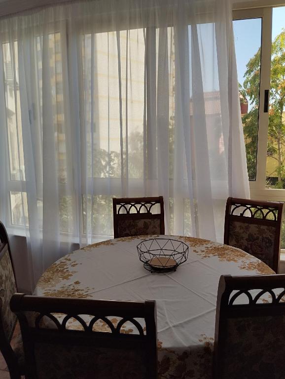 Bea City Center Apartment - Image 4