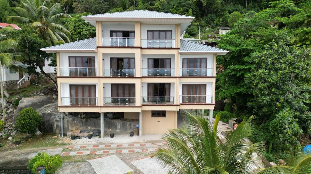 Budova, kde se apartmán nachází