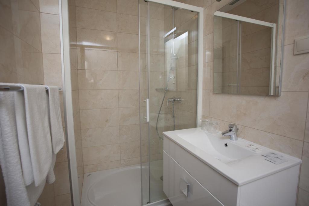 Kúpeľňa v ubytovaní Apartments Bota