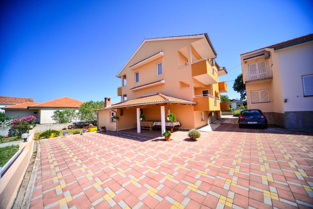 Fotografia z galérie ubytovania Apartments Filipović v destinácii Biograd na Moru