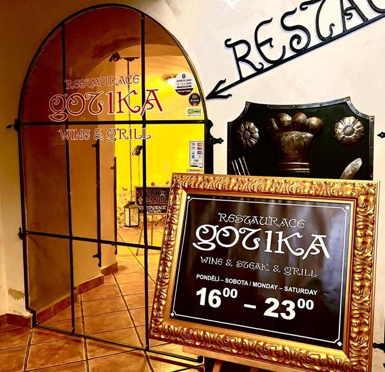 Arcadie Hotel & Apartments - Resim 12