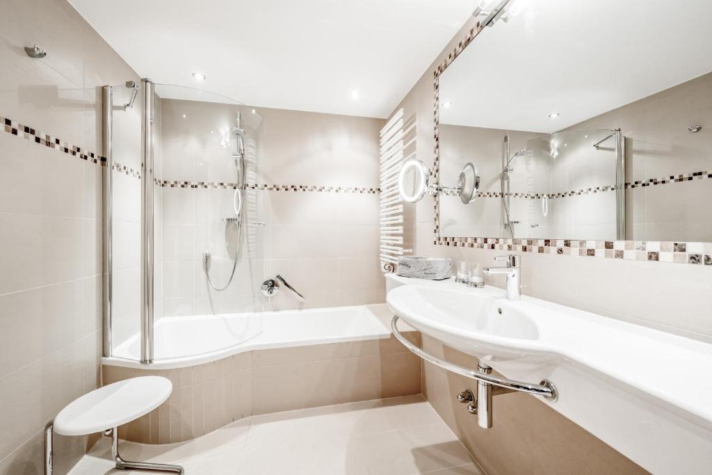 Koupelna v ubytování Hotel Jenewein