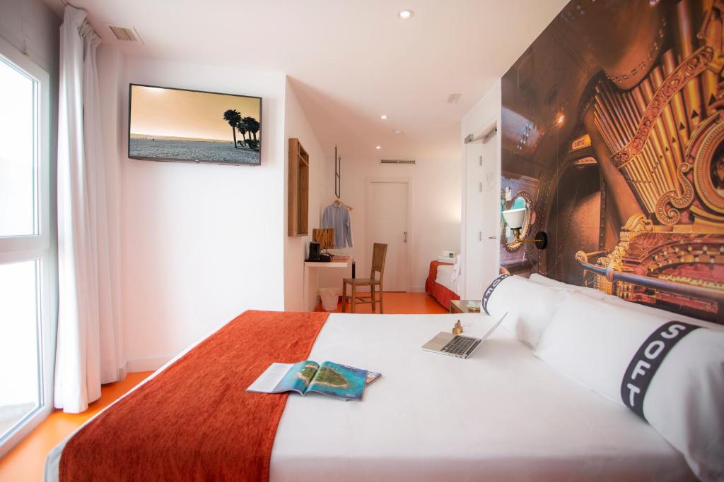 Casual del Mar Málaga by Casual Hoteles - Habitación Triple Interior Económica