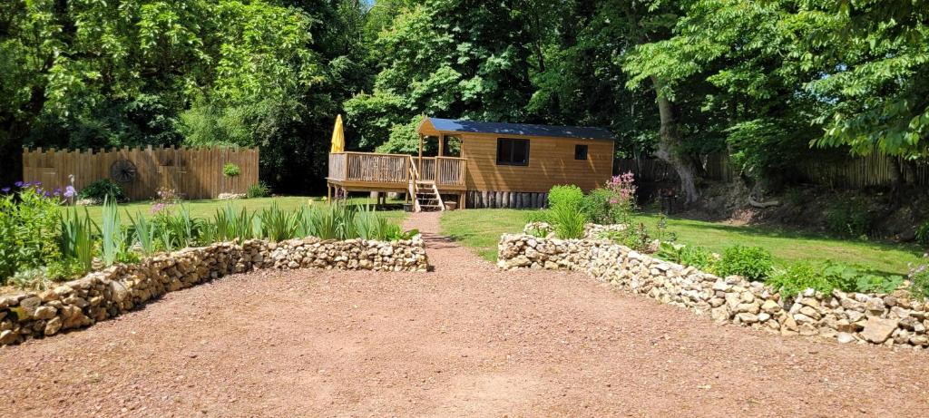 Roulotte Escapade nature à Morainville - Casa Con Una Camera Da Letto