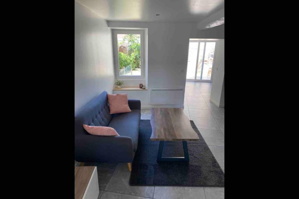 Photo de la galerie de l'établissement Maison mitoyenne / hyper centre, à Lacroix-Saint-Ouen