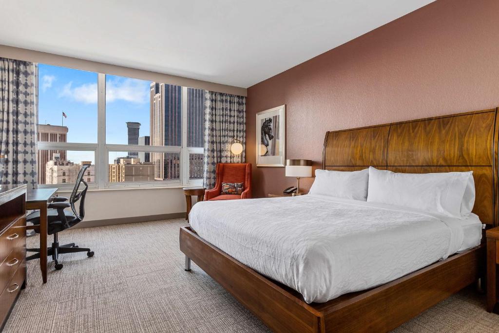 Postel nebo postele na pokoji v ubytování Hilton Garden Inn New Orleans French Quarter/CBD